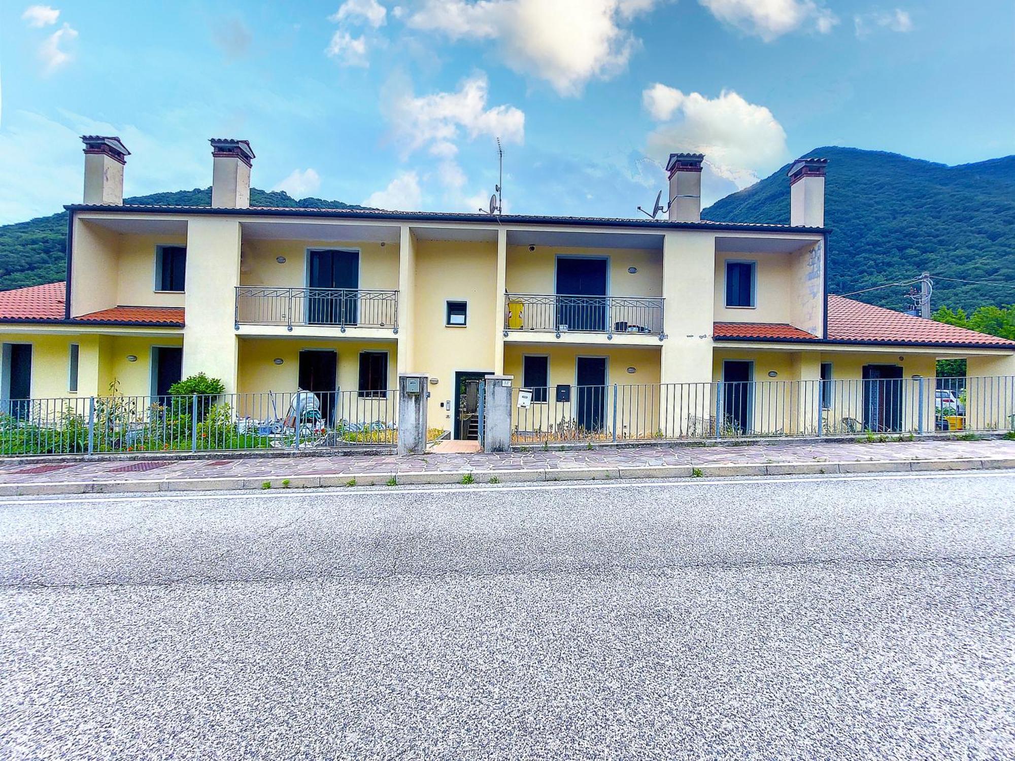 Appartamento Nella Natura Borghi Piu Belli D'Italia Tovena Luaran gambar